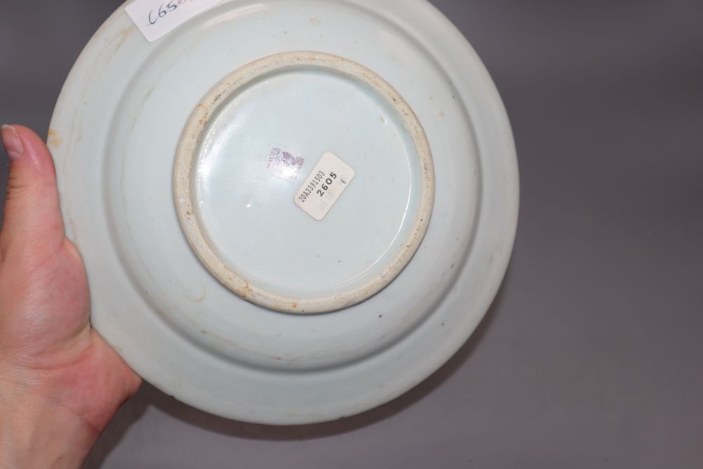 A Chinese blue and white Tek Sing cargo dish, diameter 21cm